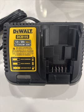 DEWALT DCB115 12V/20V MAX Lithium-Ion Battery Charger, Black, photo 2